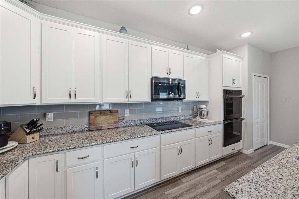 For Sale: $418,990 (4 beds, 2 baths, 2161 Square Feet)