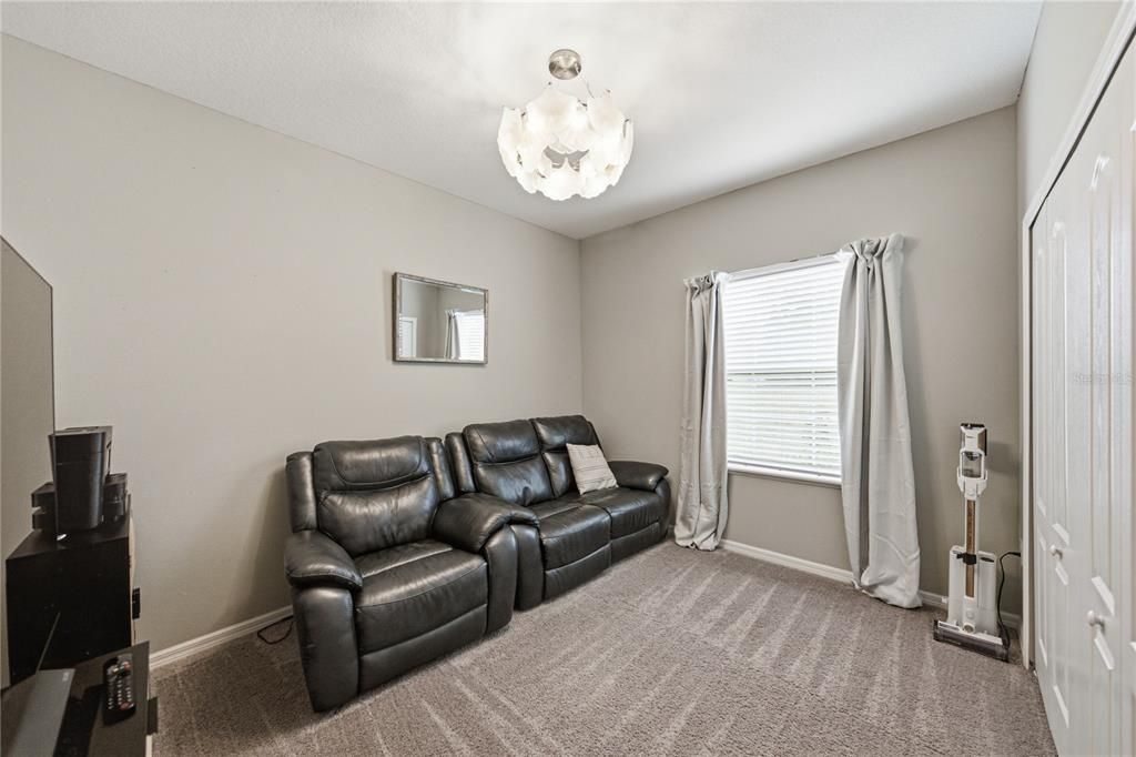 For Sale: $418,990 (4 beds, 2 baths, 2161 Square Feet)