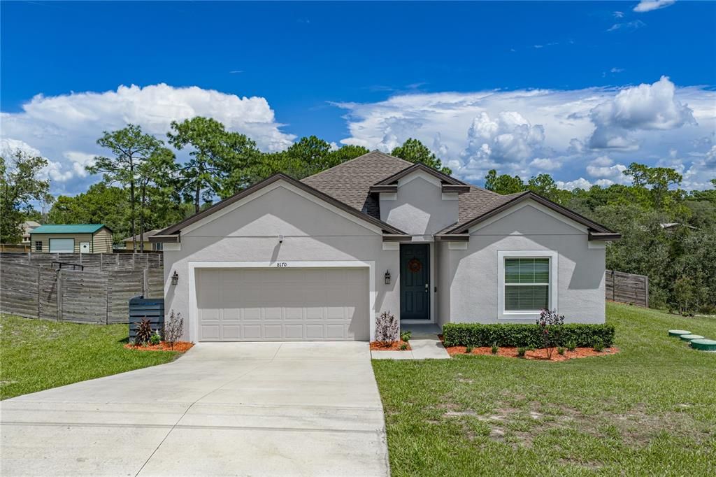 For Sale: $418,990 (4 beds, 2 baths, 2161 Square Feet)