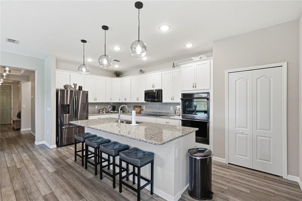 For Sale: $418,990 (4 beds, 2 baths, 2161 Square Feet)