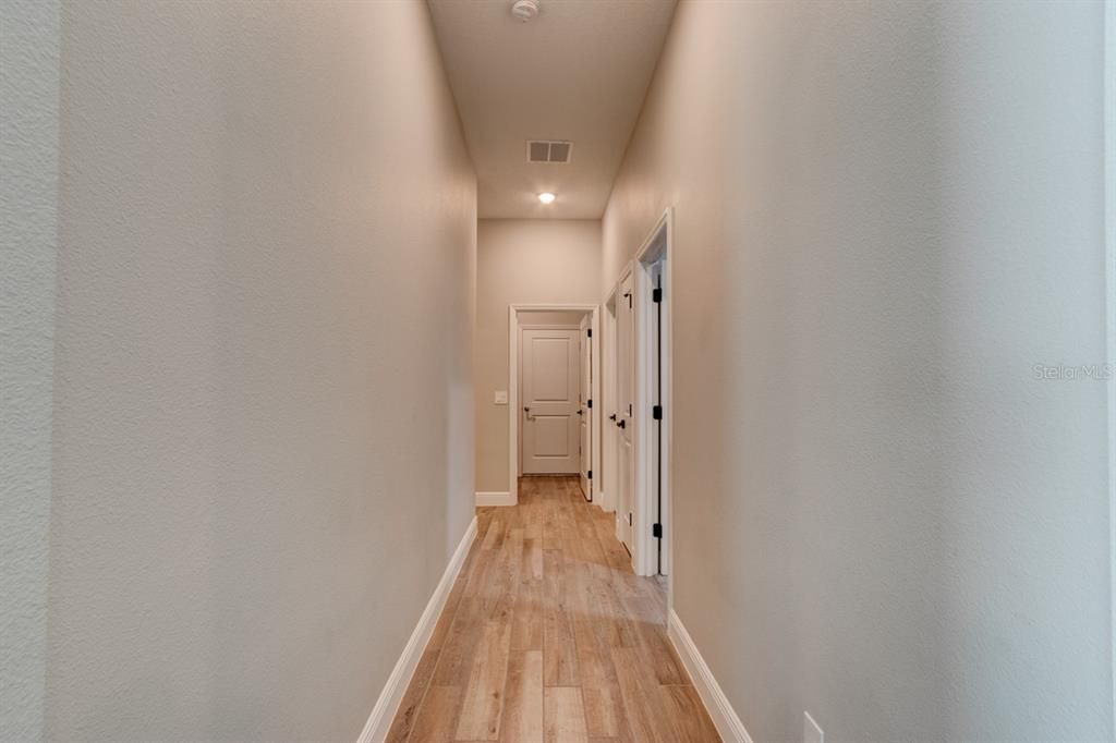 For Sale: $377,000 (3 beds, 2 baths, 1530 Square Feet)