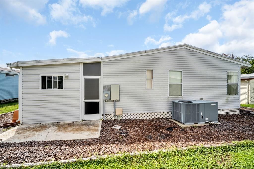 For Sale: $249,000 (2 beds, 2 baths, 1671 Square Feet)