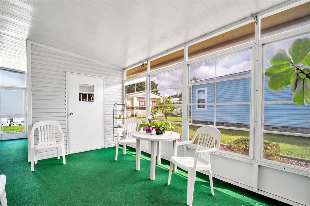 For Sale: $249,000 (2 beds, 2 baths, 1671 Square Feet)