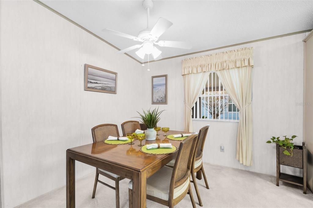 For Sale: $249,000 (2 beds, 2 baths, 1671 Square Feet)