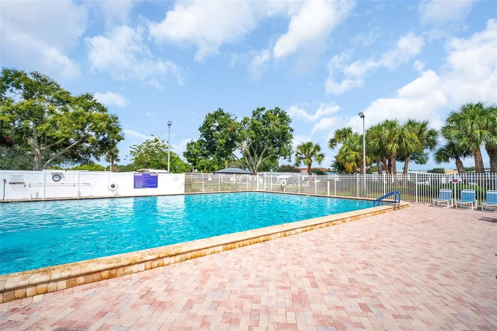 For Sale: $249,000 (2 beds, 2 baths, 1671 Square Feet)
