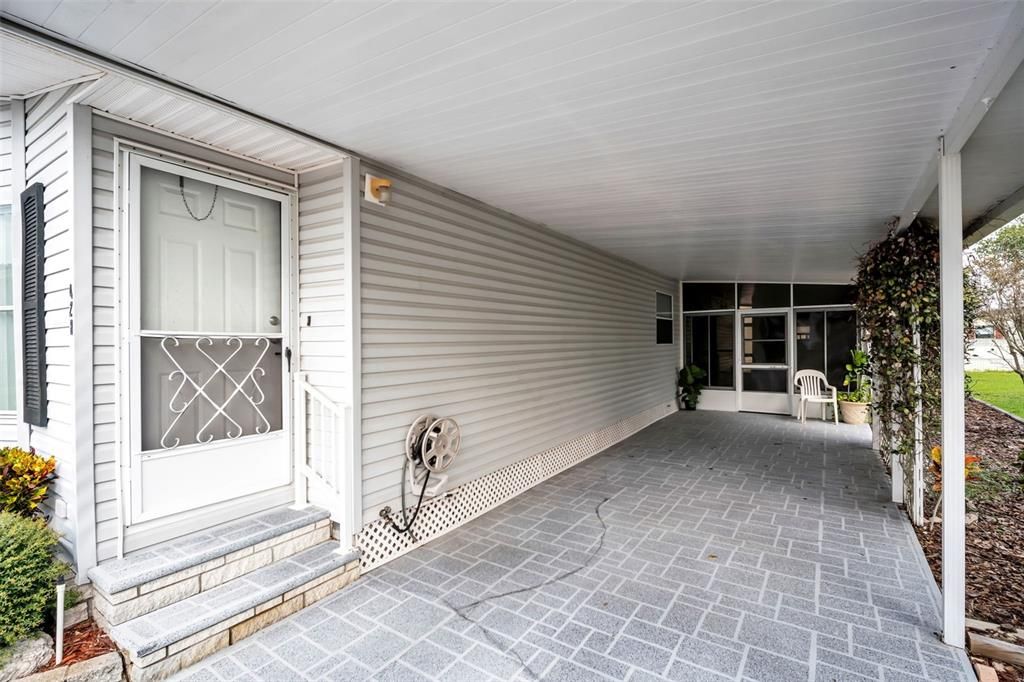 For Sale: $249,000 (2 beds, 2 baths, 1671 Square Feet)