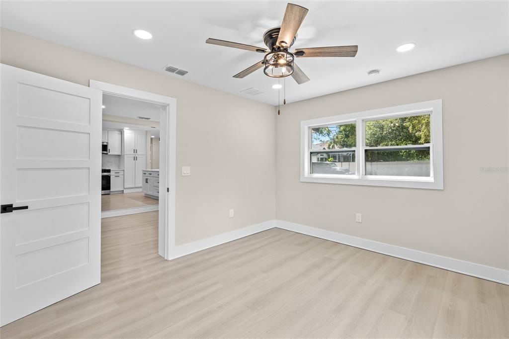 For Sale: $849,000 (3 beds, 2 baths, 1599 Square Feet)