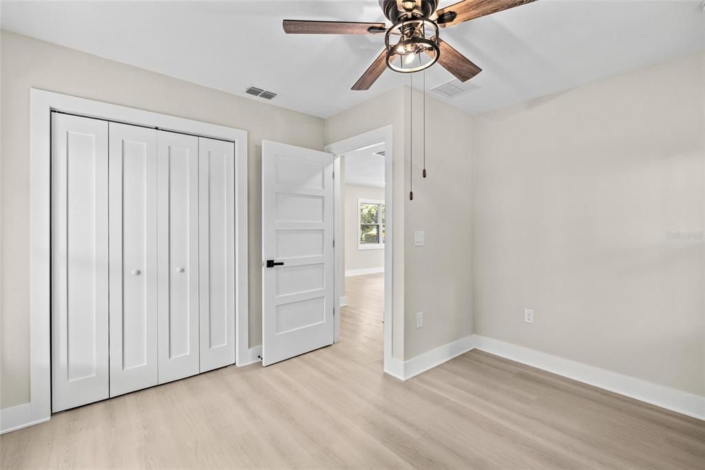 For Sale: $849,000 (3 beds, 2 baths, 1599 Square Feet)