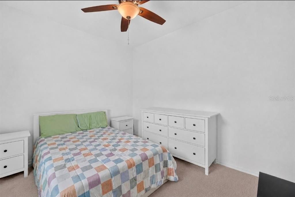 For Sale: $355,000 (3 beds, 2 baths, 1556 Square Feet)