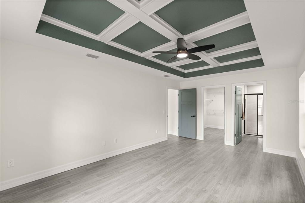 For Sale: $298,900 (4 beds, 2 baths, 1576 Square Feet)