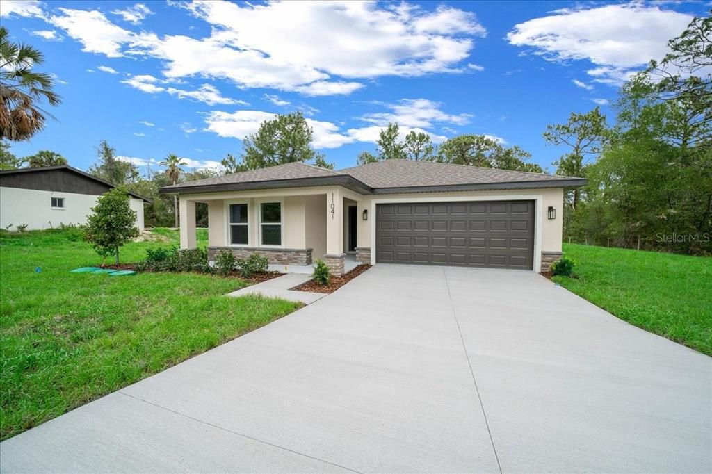 For Sale: $349,900 (3 beds, 2 baths, 1580 Square Feet)