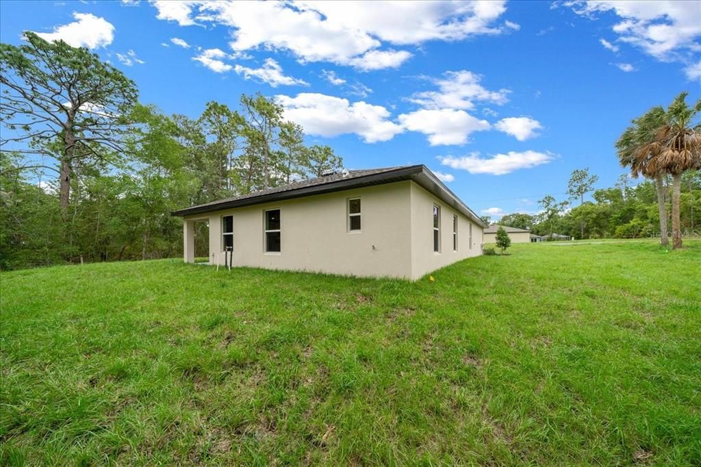 For Sale: $349,900 (3 beds, 2 baths, 1580 Square Feet)