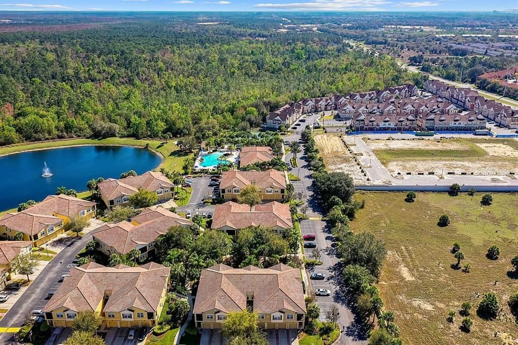 На продажу: $249,999 (3 спален, 2 ванн, 1808 Квадратных фут)