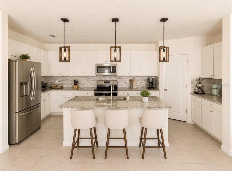 For Sale: $369,900 (4 beds, 3 baths, 2124 Square Feet)