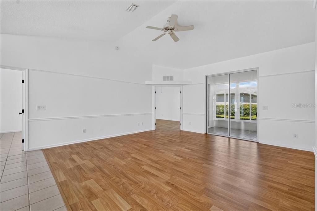 For Sale: $249,990 (3 beds, 2 baths, 1739 Square Feet)