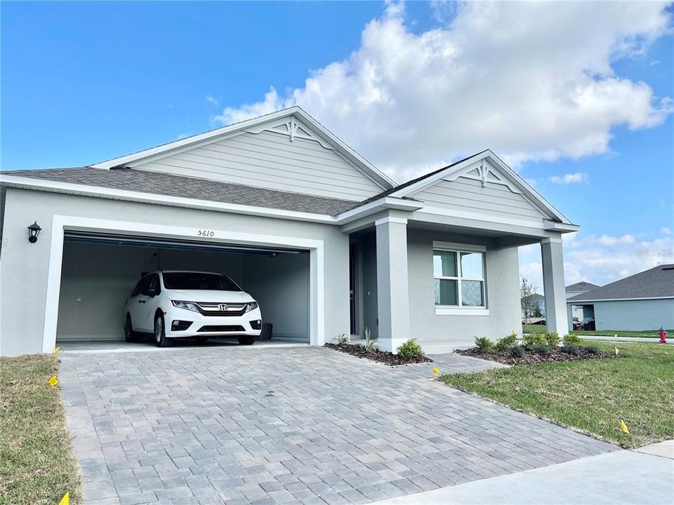 For Rent: $2,349 (4 beds, 2 baths, 1846 Square Feet)