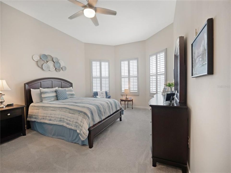 For Sale: $674,476 (3 beds, 3 baths, 2523 Square Feet)