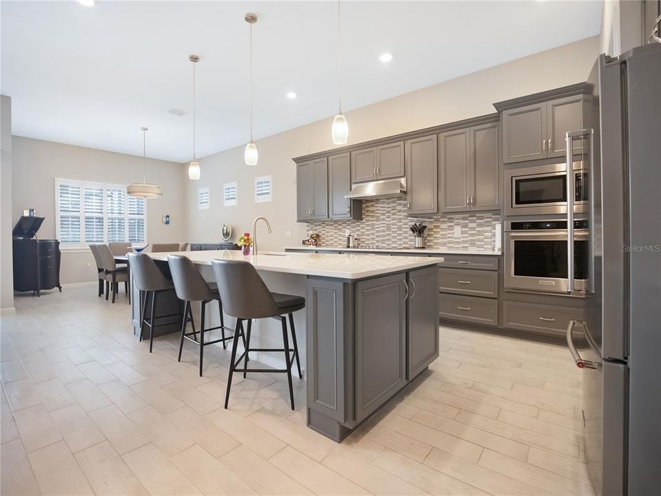 For Sale: $674,476 (3 beds, 3 baths, 2523 Square Feet)