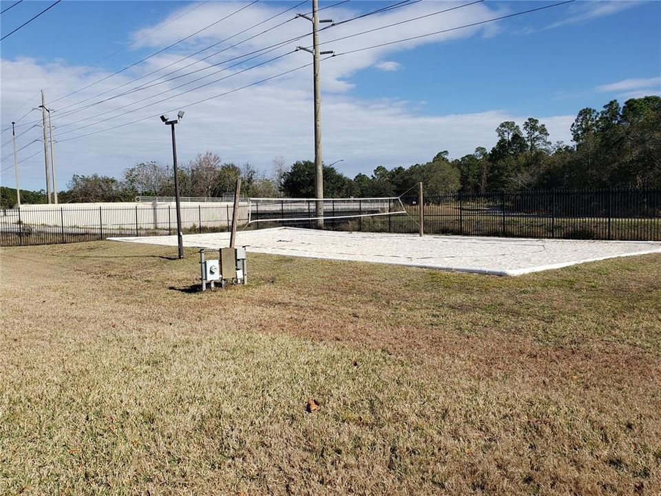 For Rent: $1,250 (1 beds, 1 baths, 709 Square Feet)