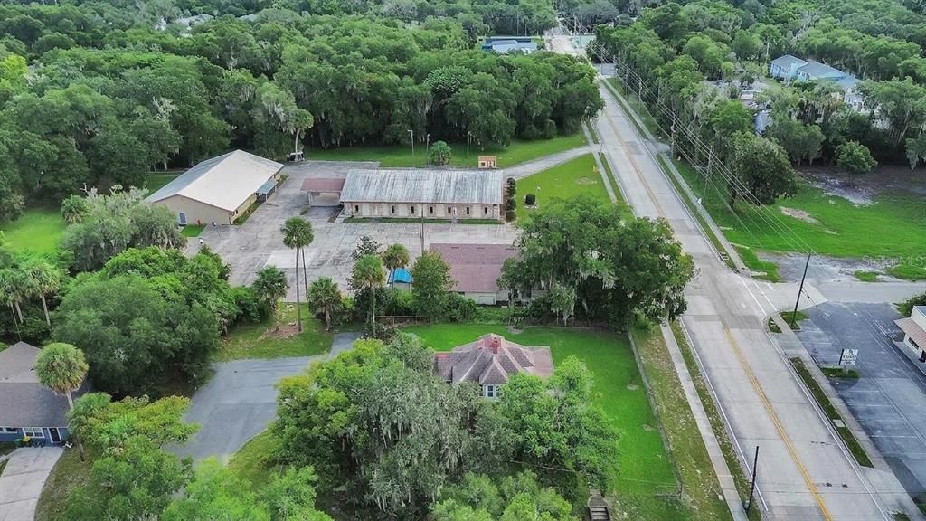 For Sale: $548,000 (5 beds, 3 baths, 2024 Square Feet)