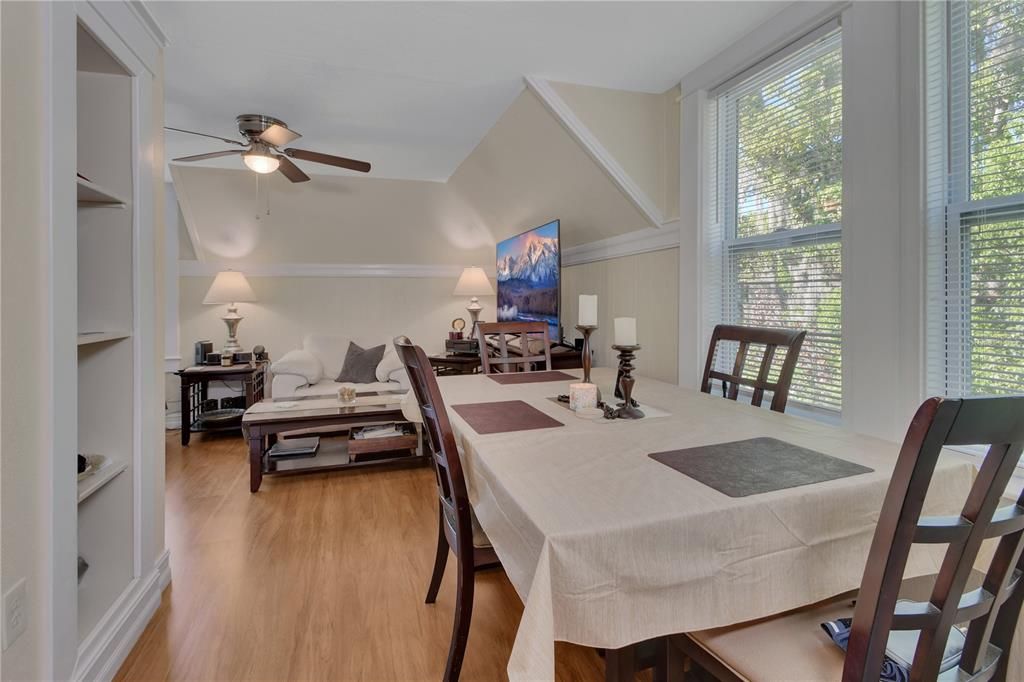 For Sale: $548,000 (5 beds, 3 baths, 2024 Square Feet)
