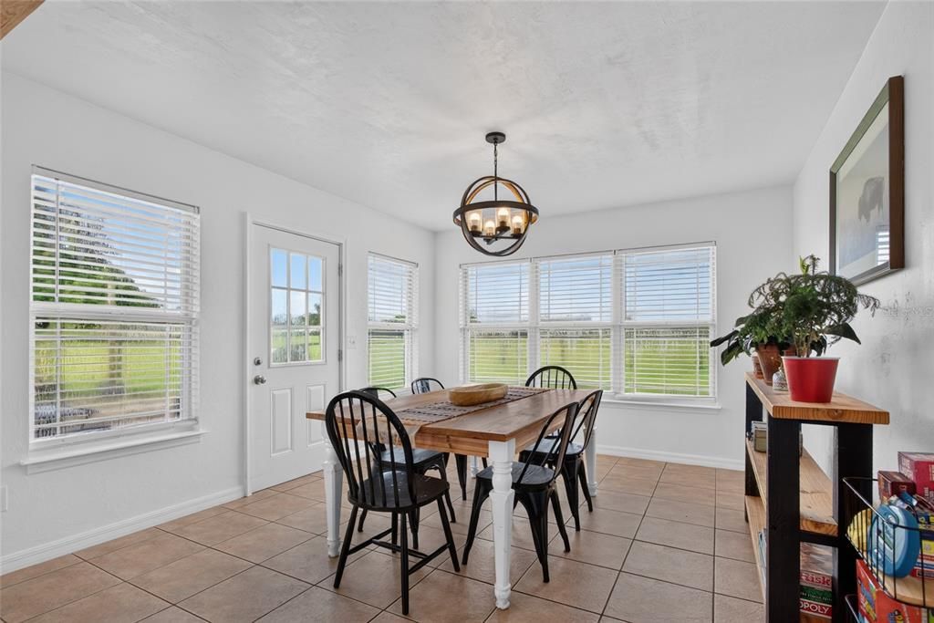 For Sale: $449,500 (3 beds, 2 baths, 1910 Square Feet)