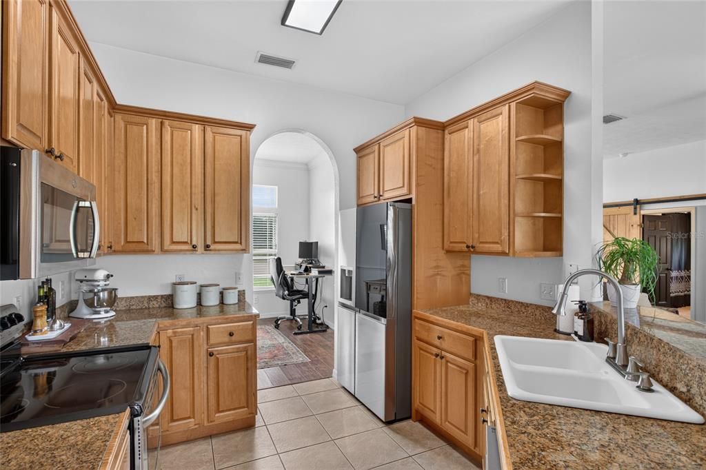 For Sale: $449,500 (3 beds, 2 baths, 1910 Square Feet)