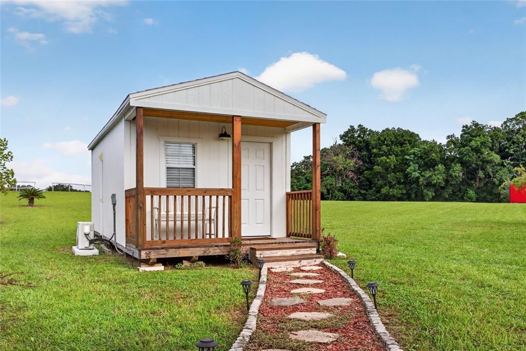For Sale: $449,500 (3 beds, 2 baths, 1910 Square Feet)
