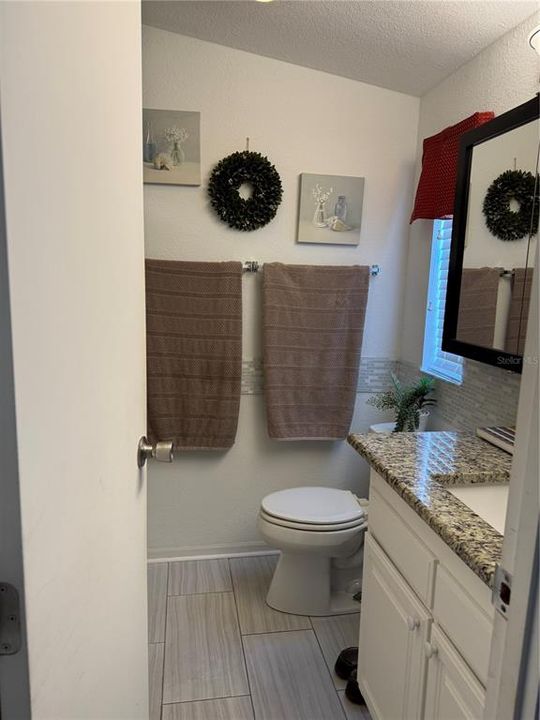 For Sale: $349,000 (2 beds, 2 baths, 1068 Square Feet)