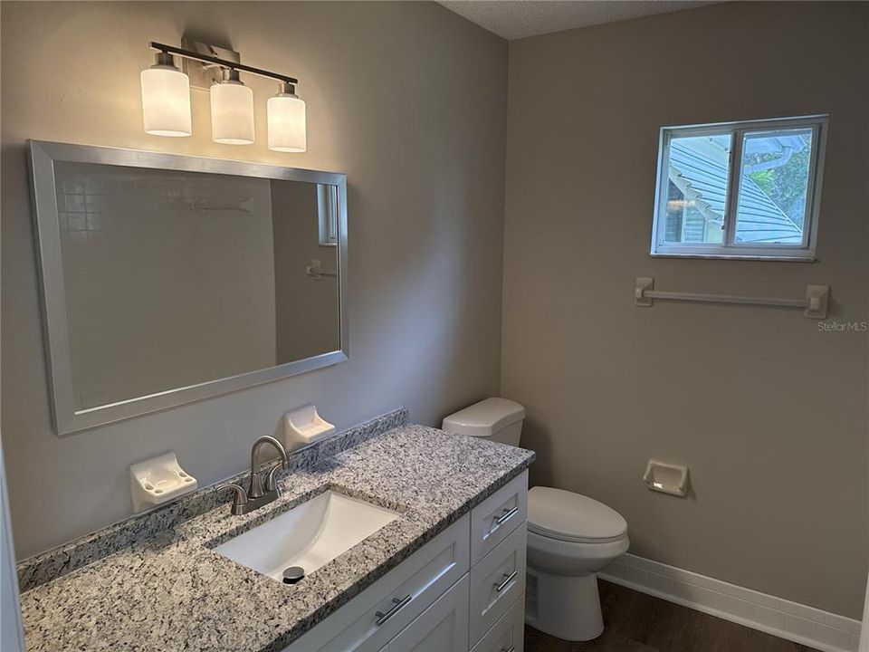 For Sale: $210,000 (2 beds, 2 baths, 1008 Square Feet)
