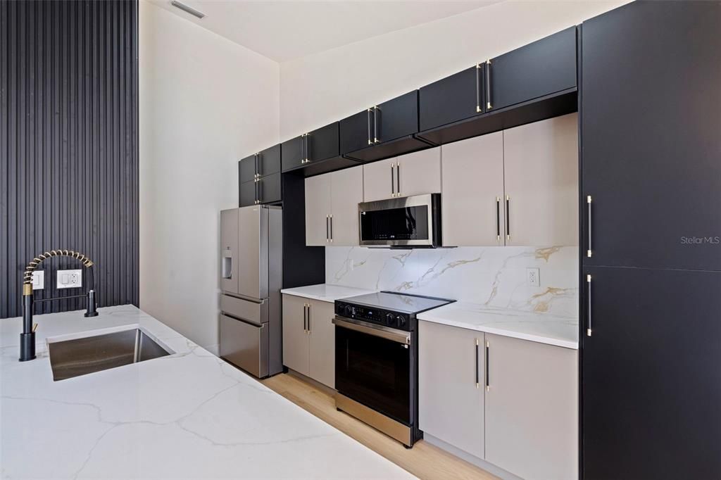 For Sale: $799,000 (4 beds, 2 baths, 2248 Square Feet)