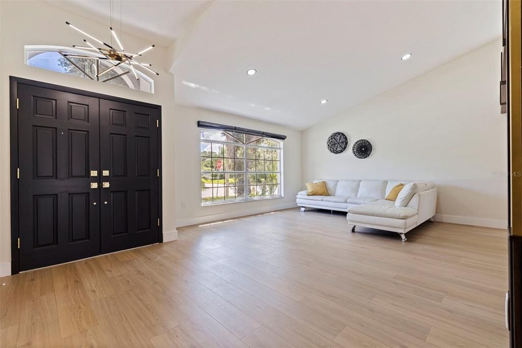 For Sale: $799,000 (4 beds, 2 baths, 2248 Square Feet)