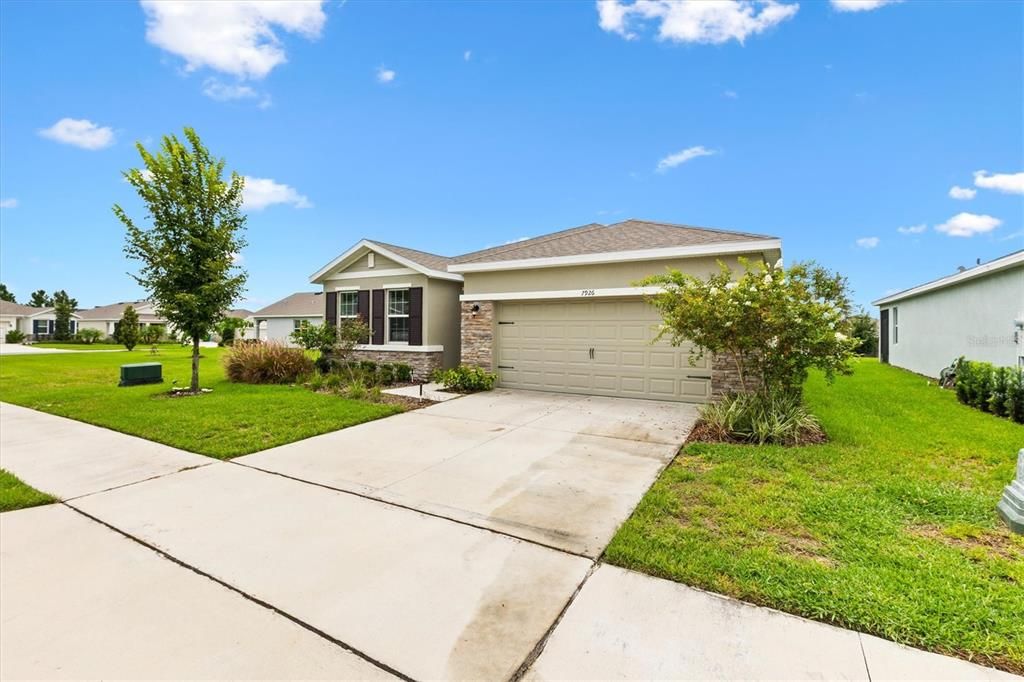 For Rent: $2,500 (4 beds, 2 baths, 2031 Square Feet)