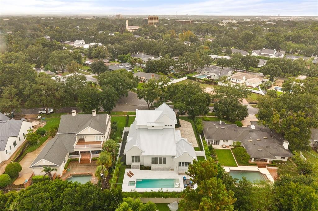 For Sale: $3,799,000 (5 beds, 5 baths, 5296 Square Feet)
