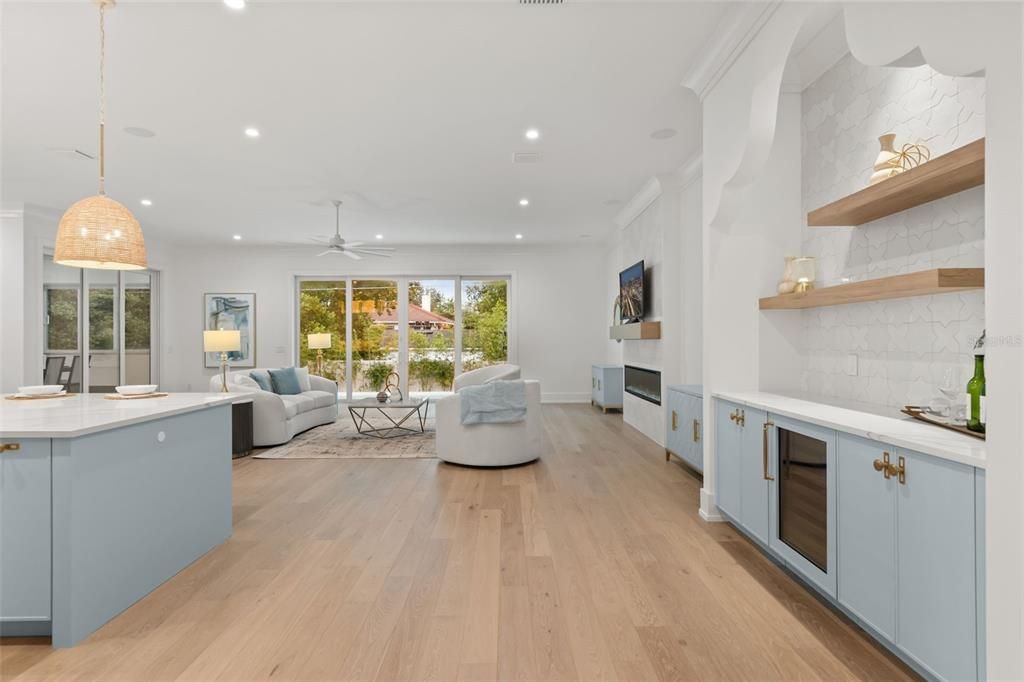 For Sale: $3,799,000 (5 beds, 5 baths, 5296 Square Feet)