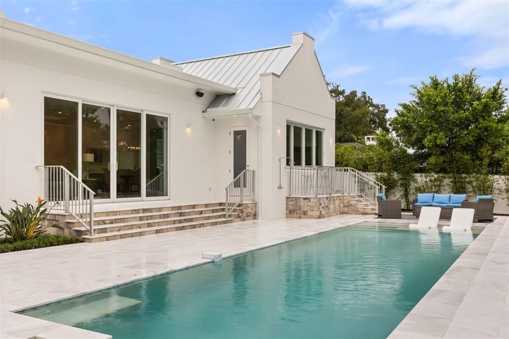 For Sale: $3,799,000 (5 beds, 5 baths, 5296 Square Feet)