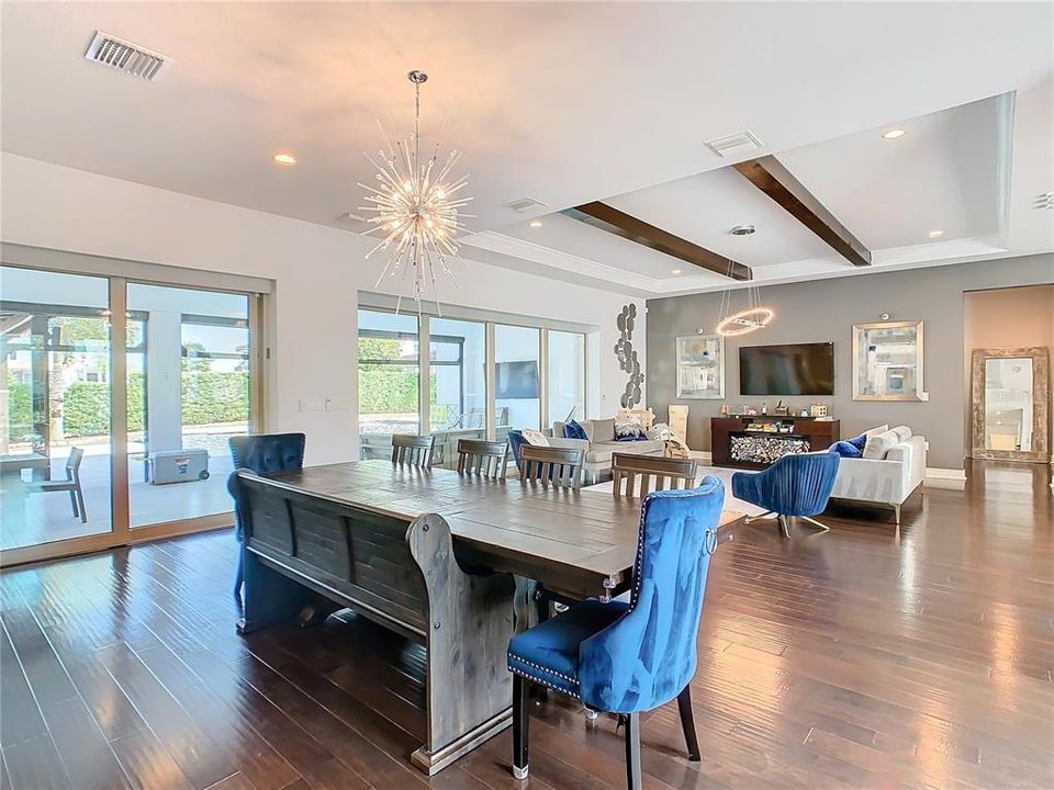 For Sale: $1,950,000 (5 beds, 4 baths, 4329 Square Feet)