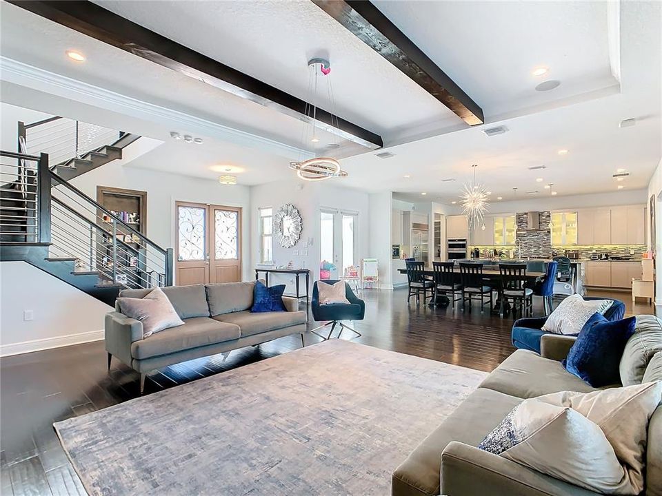 For Sale: $1,950,000 (5 beds, 4 baths, 4329 Square Feet)