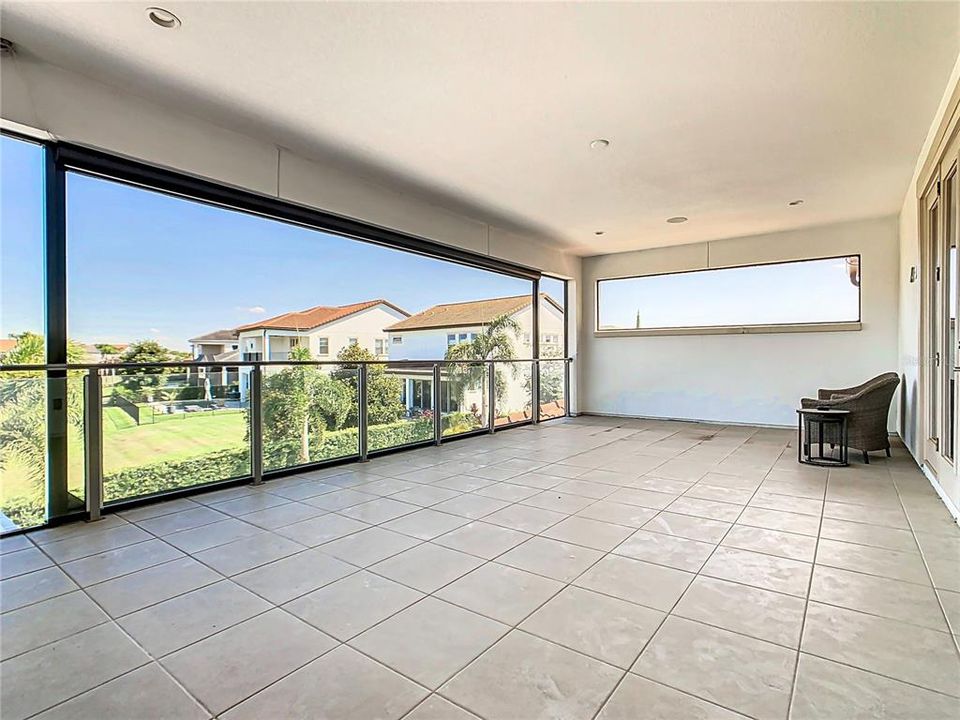 For Sale: $1,950,000 (5 beds, 4 baths, 4329 Square Feet)