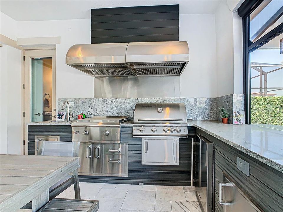 For Sale: $1,950,000 (5 beds, 4 baths, 4329 Square Feet)