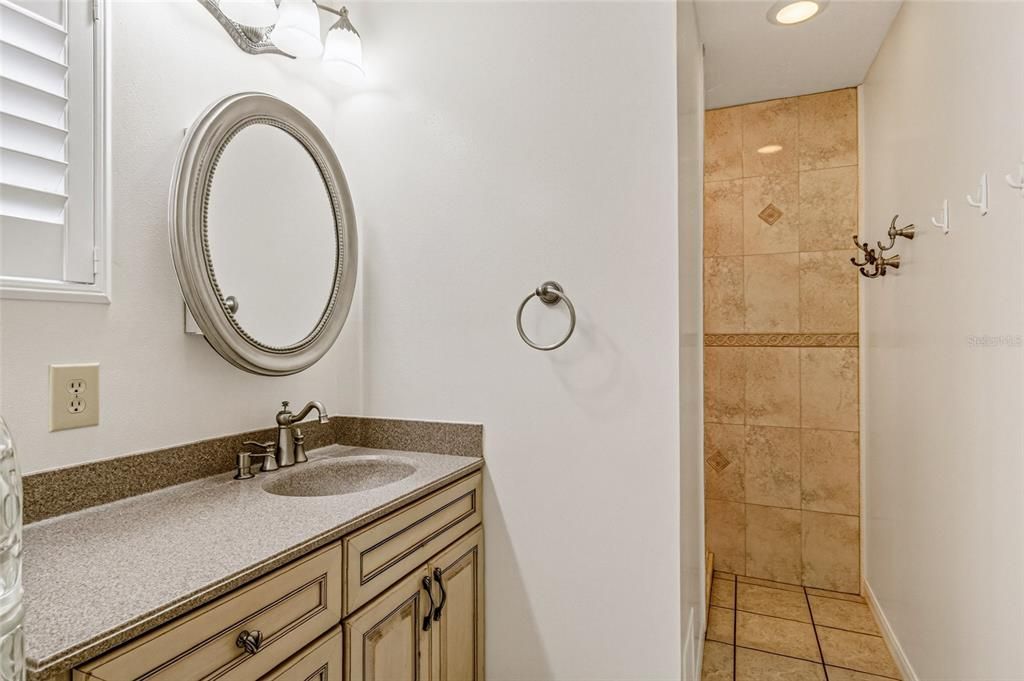 For Sale: $330,000 (4 beds, 2 baths, 1885 Square Feet)