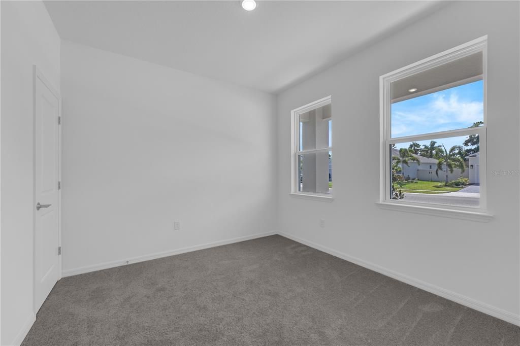 For Sale: $516,385 (5 beds, 4 baths, 2856 Square Feet)