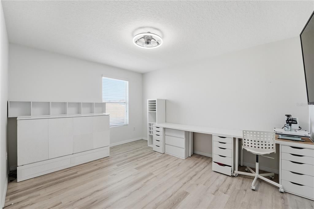 В аренду: $3,000 (5 спален, 3 ванн, 2884 Квадратных фут)