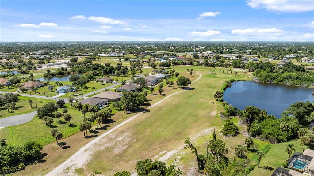 En Venta: $449,900 (3 camas, 2 baños, 2047 Pies cuadrados)