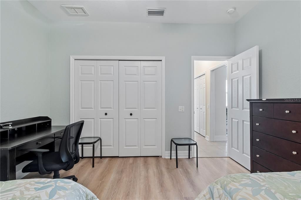 En Venta: $449,900 (3 camas, 2 baños, 2047 Pies cuadrados)