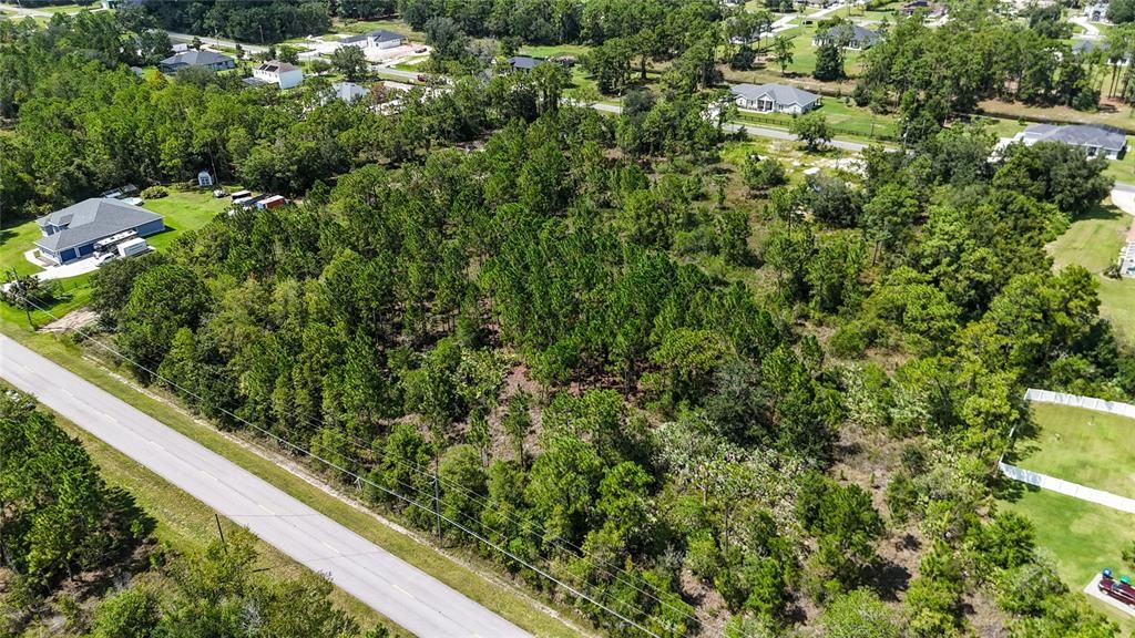 На продажу: $169,900 (1.24 acres)
