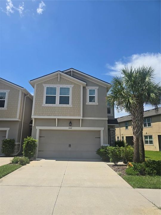 For Rent: $2,900 (3 beds, 2 baths, 1913 Square Feet)