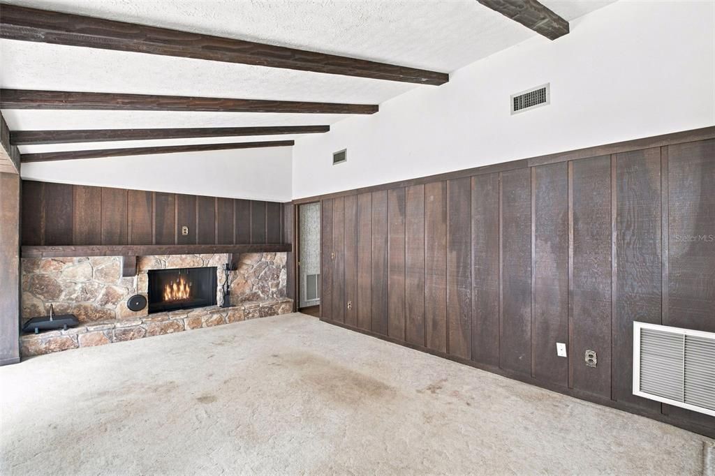 En Venta: $800,000 (3 camas, 2 baños, 2013 Pies cuadrados)
