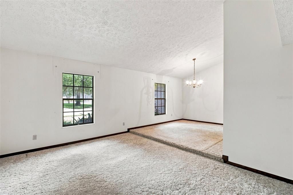 En Venta: $800,000 (3 camas, 2 baños, 2013 Pies cuadrados)