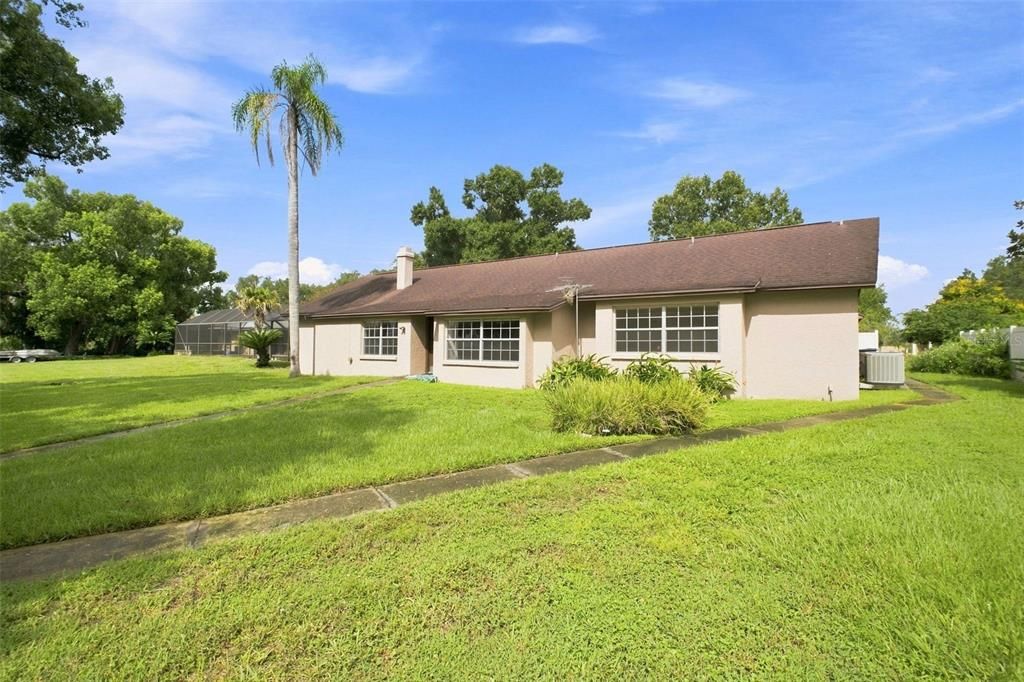 En Venta: $800,000 (3 camas, 2 baños, 2013 Pies cuadrados)